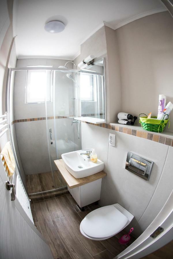 Sunshine Apartament Тыргу-Муреш Экстерьер фото